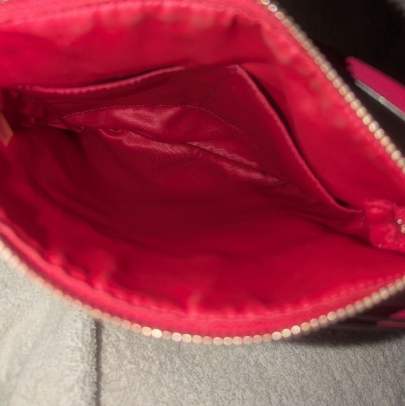 Coach North  South Swing Pack Fuchsia and Beige Crossbody Bag - Picture 9 of 9